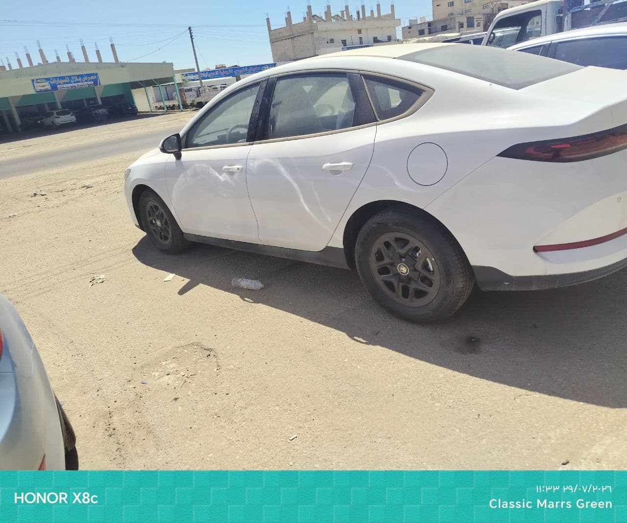 سيارة بي واي دي شن بلاس